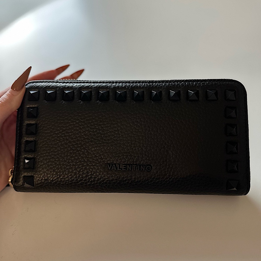 Valentino Rockstud Wallet
